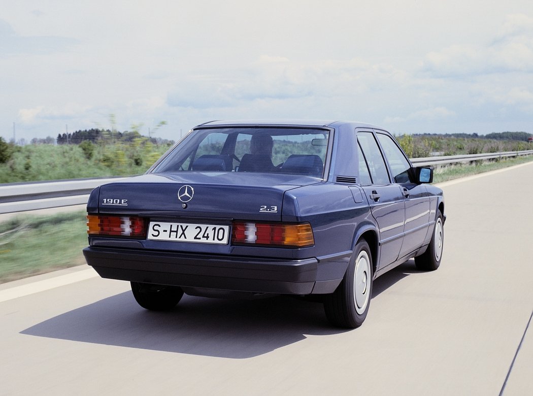Mercedes-Benz 190 E 2.3 (1988)
