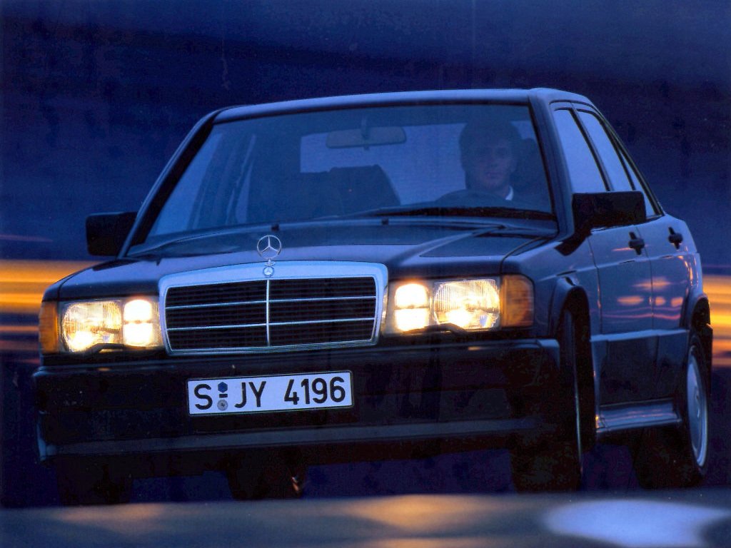 Mercedes-Benz 190 E 2.5-16 (1988)