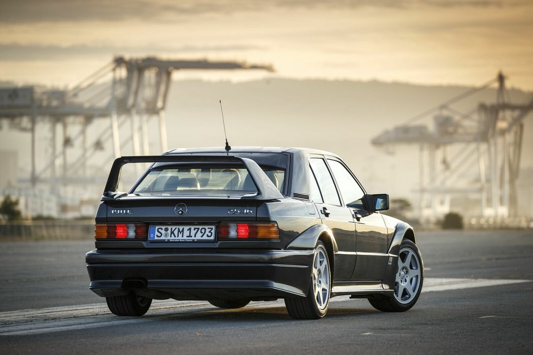 Mercedes-Benz 190 E 2.5-16 Evolution II (1990)