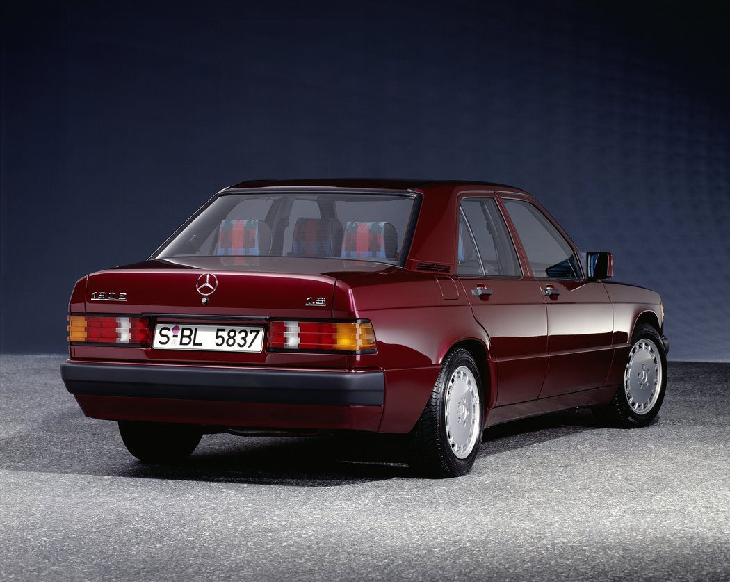 Mercedes-Benz 190 E (1992)