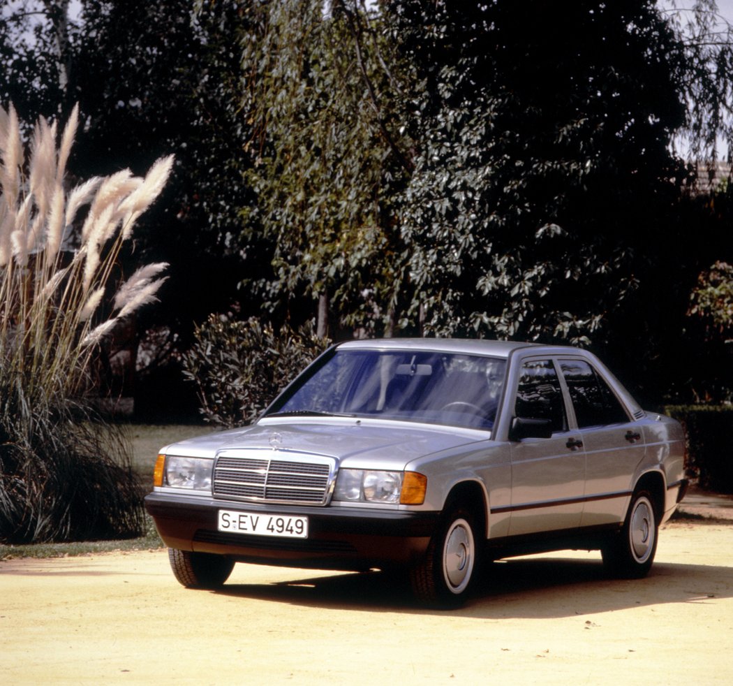 Mercedes-Benz 190 (1982)