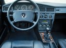 Mercedesu-Benz 190E