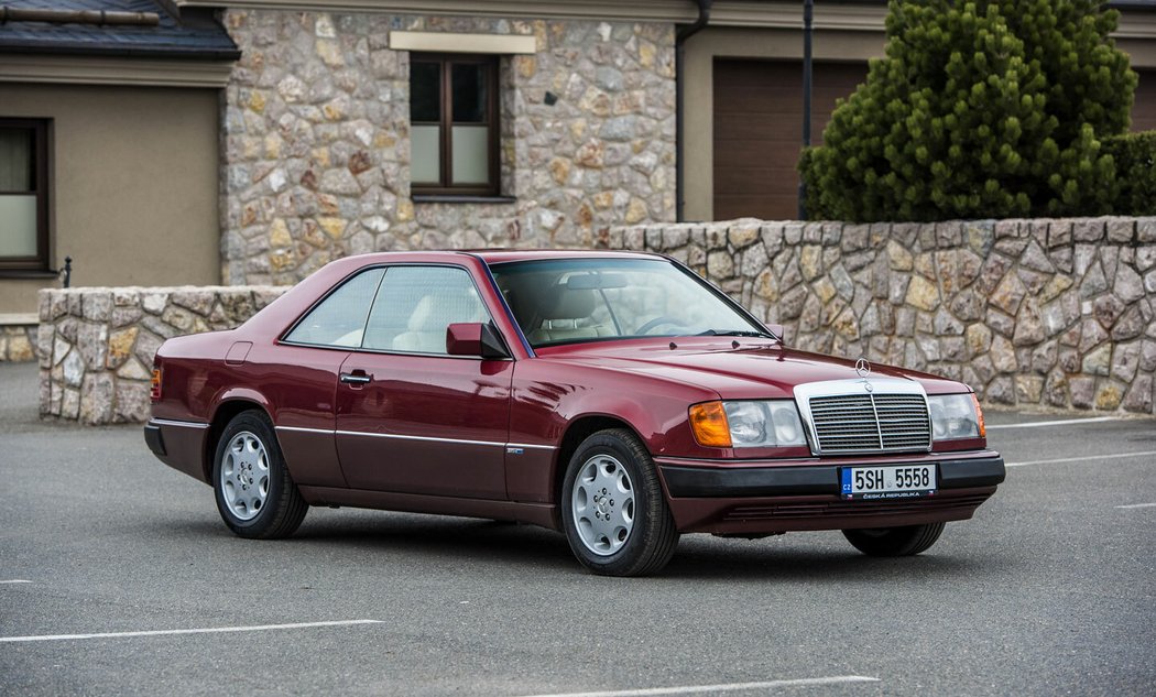 Mercedes-Benz 230 CE