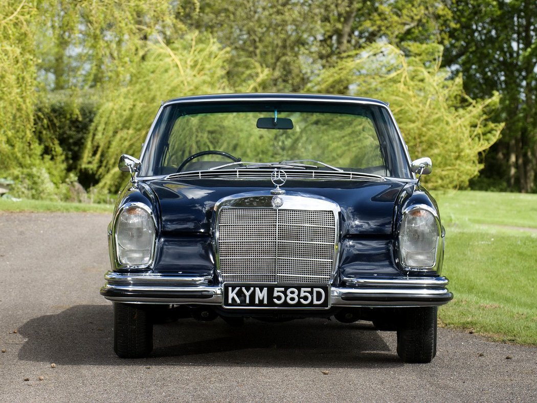 Mercedes-Benz 250 S (W108)