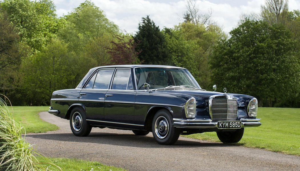 Mercedes-Benz 250 S (W108)