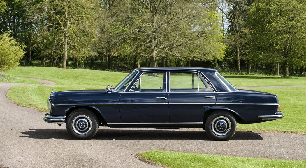 Mercedes-Benz 250 S (W108)