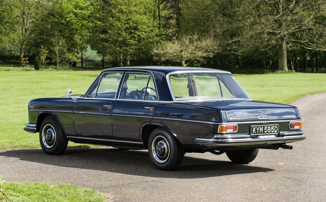 Mercedes-Benz 250 S (W108)