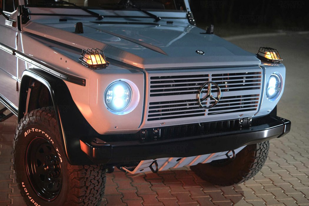 Mercedes-Benz 250GD Wolf