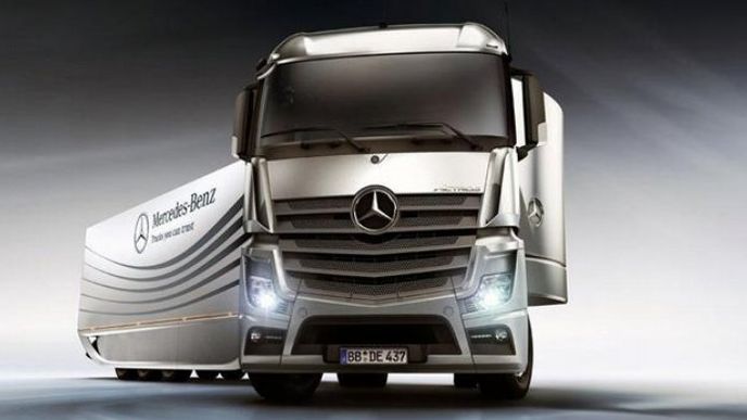 Mercedes – Benz Aero Trailer