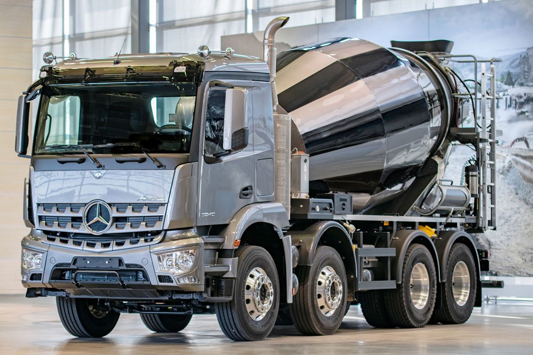 Mercedes-Benz Arocs