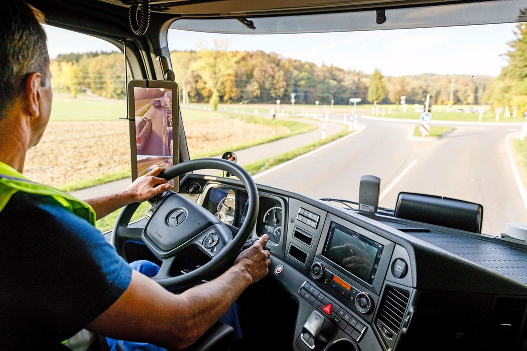 Mercedes-Benz Arocs