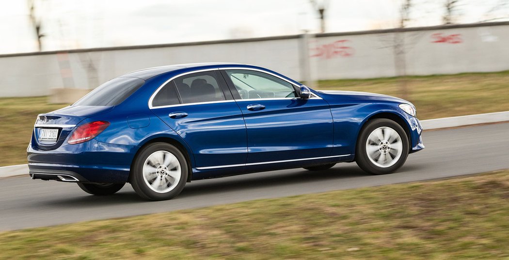 Mercedes-Benz C 220 d 4Matic sedan