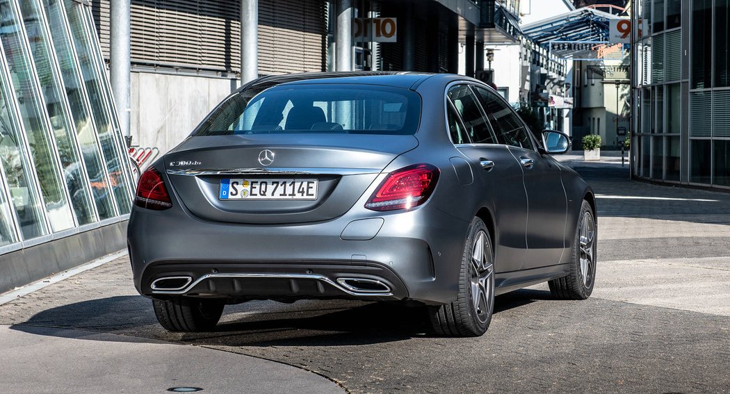 Mercedes-Benz C 300 de AMG Line