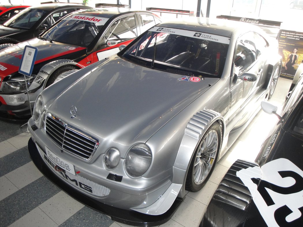 Mercedes Benz CLK DTM 2000