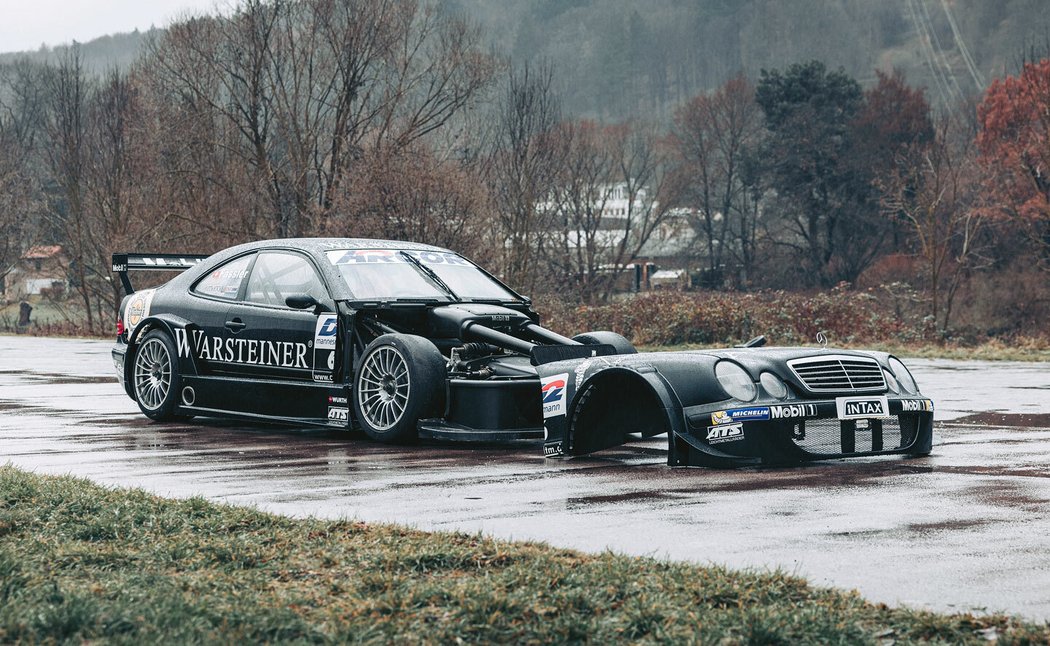 Mercedes-Benz CLK DTM (2000)