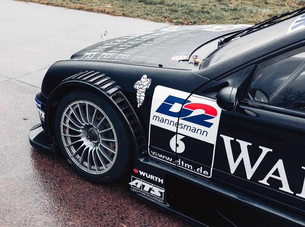 Mercedes-Benz CLK DTM (2000)