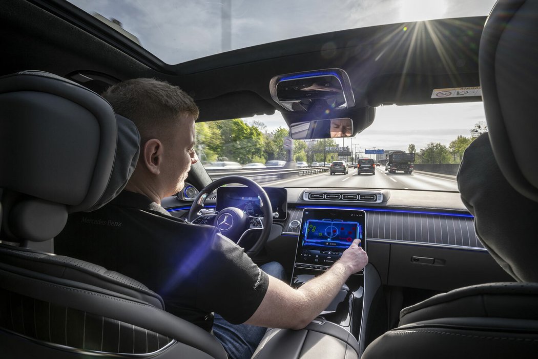 Mercedes-Benz Drive Pilot