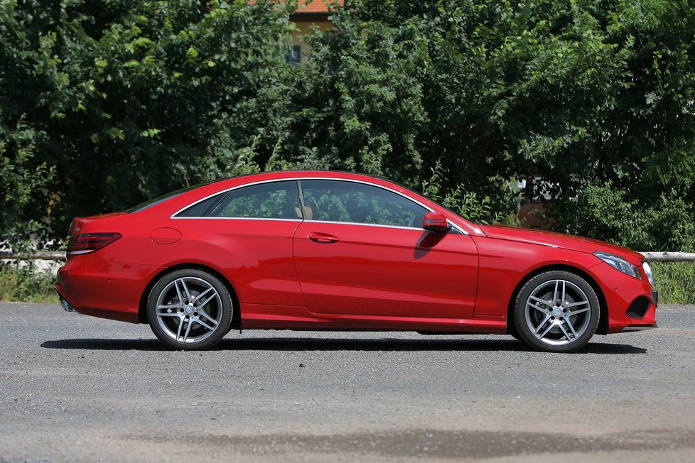 Mercedes-Benz E 250 CDI kupé