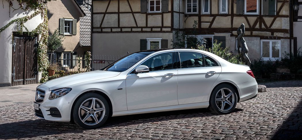 Mercedes-Benz E 300 de AMG Line