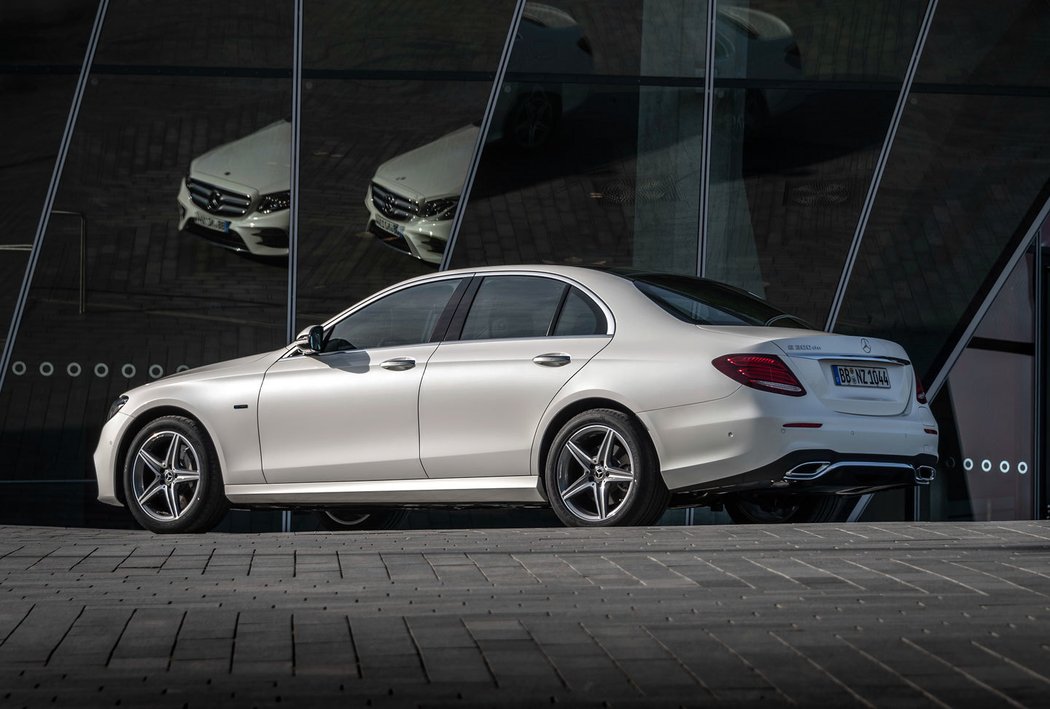 Mercedes-Benz E 300 de AMG Line