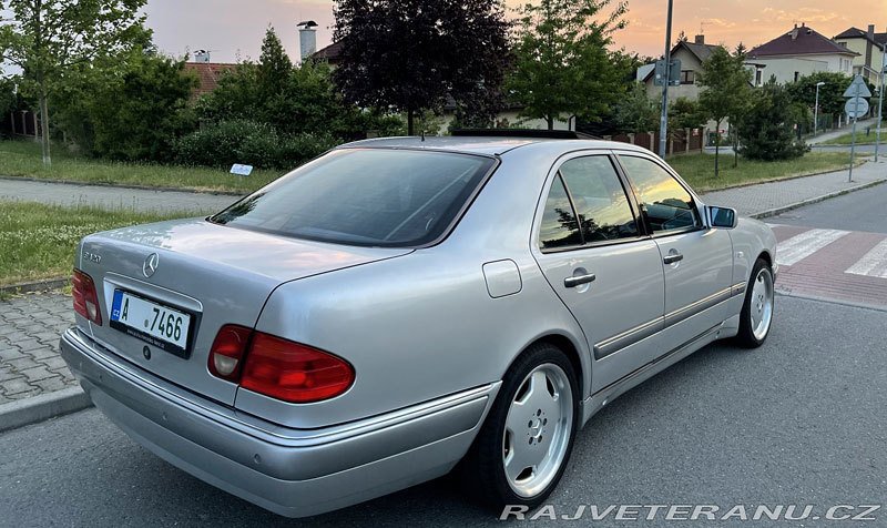 Mercedes-Benz E 420