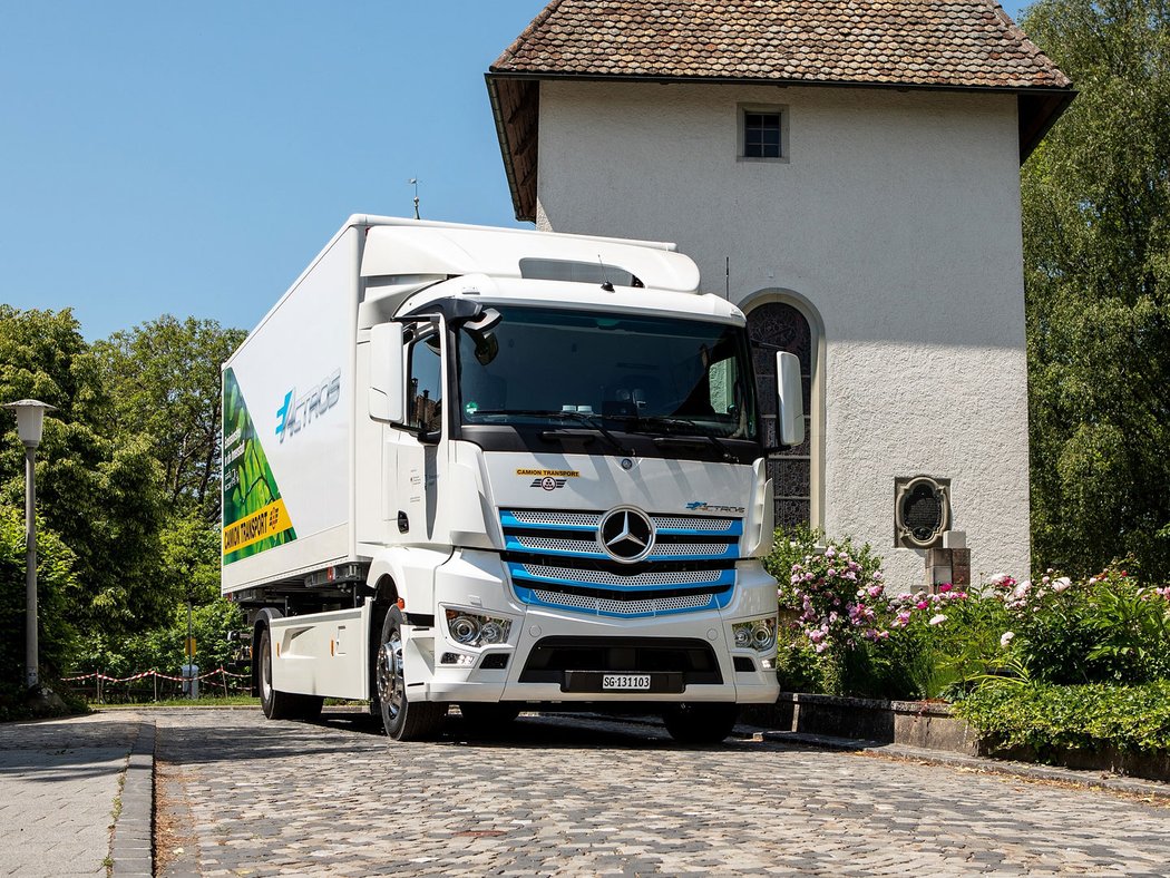 Elektrický Mercedes-Benz eActros