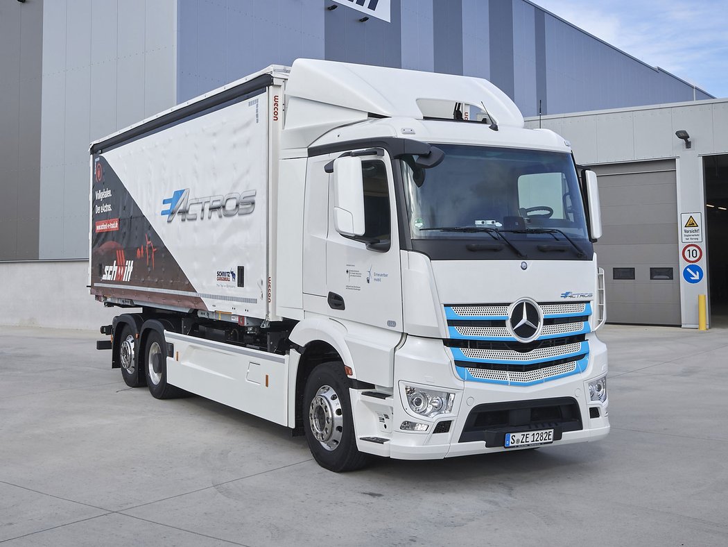 Mercedes-Benz eActros