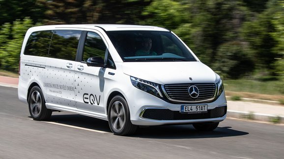 TEST Mercedes-Benz EQV 300 L – Tentokrát v létě