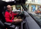  Video: Vzali jsme Mercedes G 500 4x4<sup>2</sup> do centra Prahy. Dá se tam s ním vůbec žít?