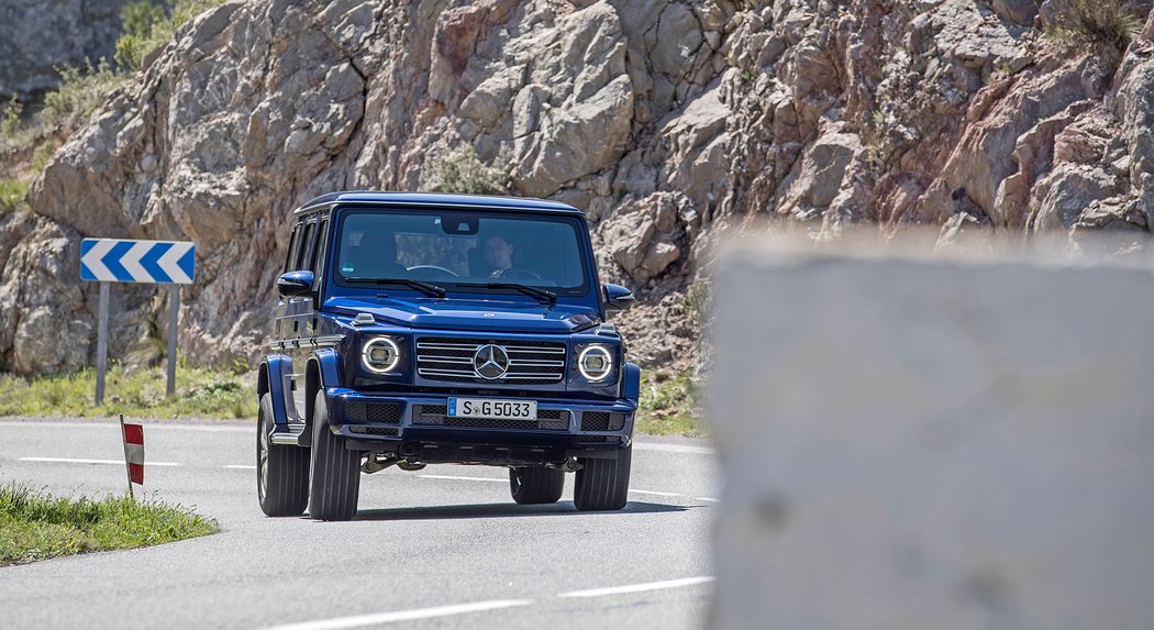 Mercedes-Benz G 500