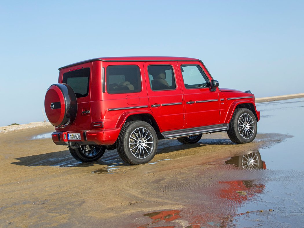 Mercedes-Benz G 500