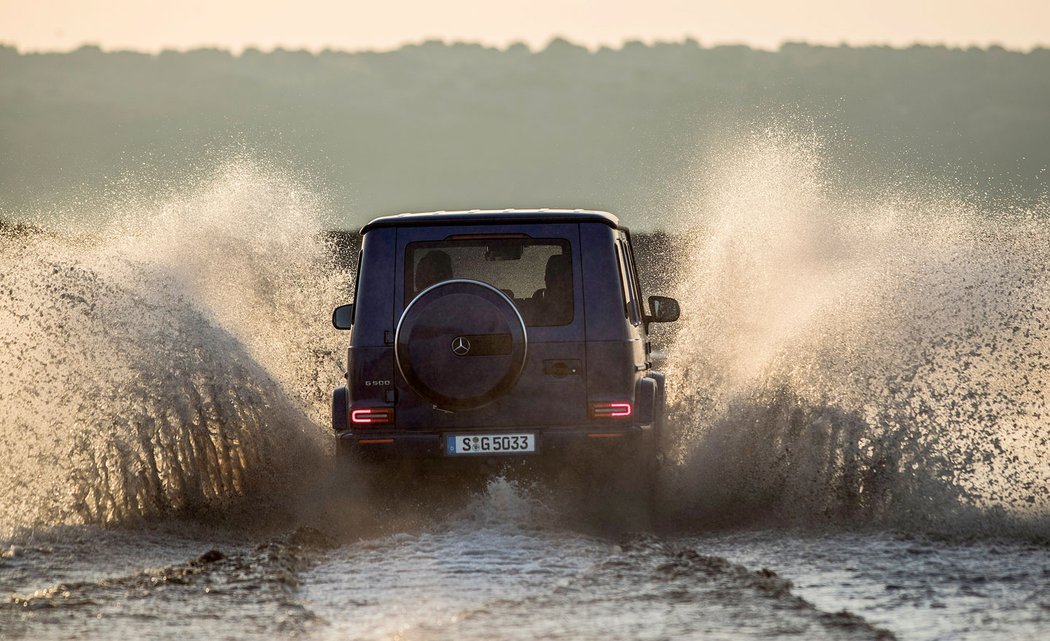 Mercedes-Benz G 500