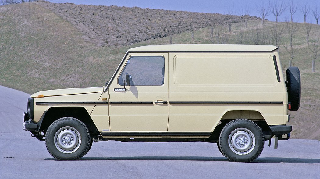 Mercedes-Benz G