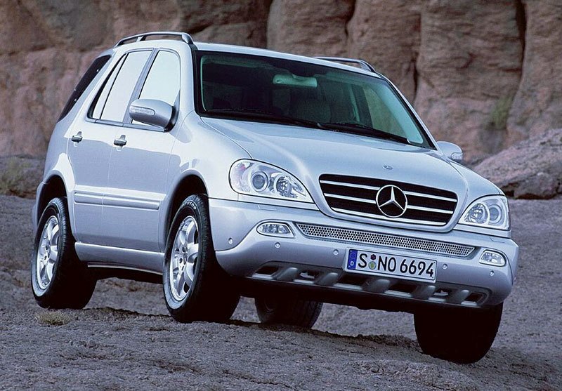 Mercedes-Benz ML (2001)