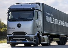 Mercedes-Benz pro náklaďáky věří vodíku. Nová generace ho skladuje kapalný