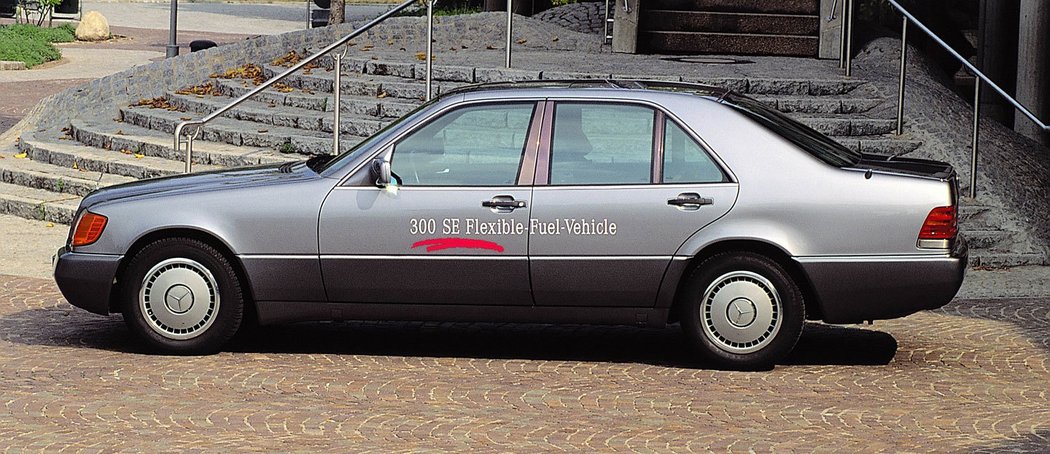 Mercedes-Benz 300 SE Flexible Fuel Vehicle (W140) (1992)