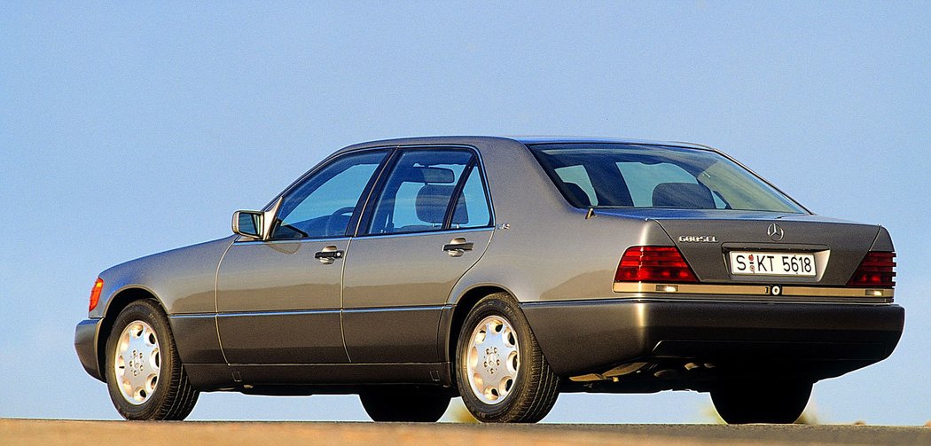 Mercedes-Benz S (W140)