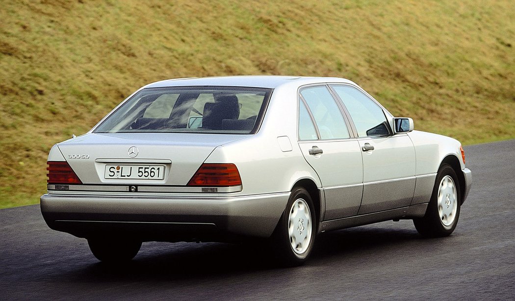 Mercedes-Benz S (W140)