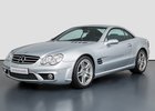 Mercedes SL 55 AMG z roku 2006 strávil celý život v garáži. Teď je s 52 km na tachometru na prodej