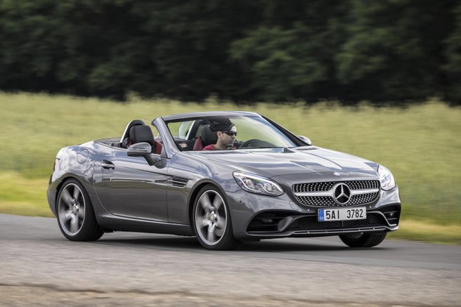 Mercedes-Benz SLC 200 9AT