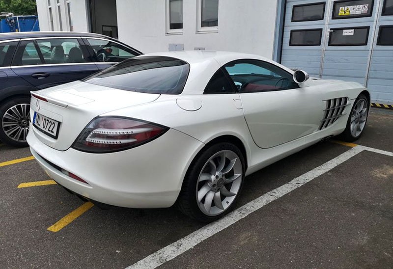 Mercedes-Benz SLR McLaren