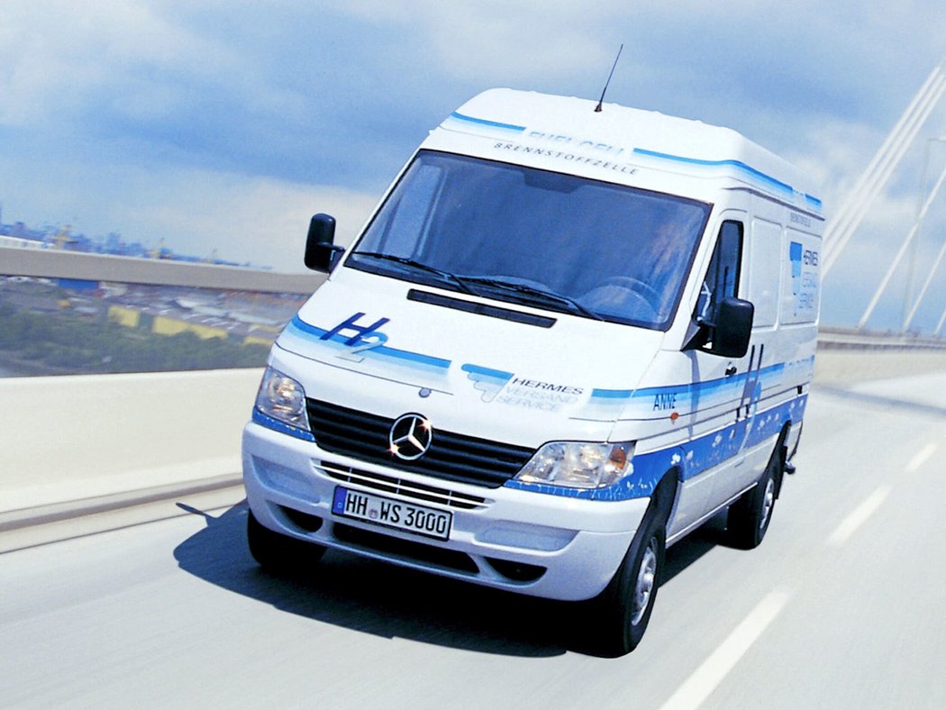 Mercedes-Benz Sprinter (2001)