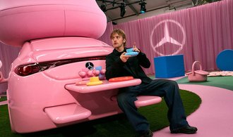 Praha opět hostí unikátní Mercedes-Benz Studio s evropskou premiérou nové C Class