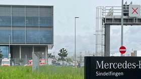 Střelba v továrně Mercedes-Benz u Stuttgartu (11. 5. 2023)