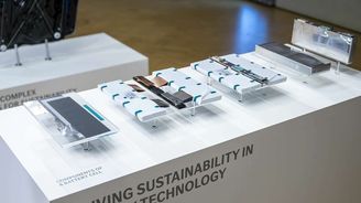 Mercedes-Benz Tomorrow XX Mercedes-Benz Tomorrow XX