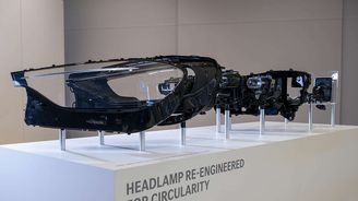 Mercedes-Benz Tomorrow XX Mercedes-Benz Tomorrow XX