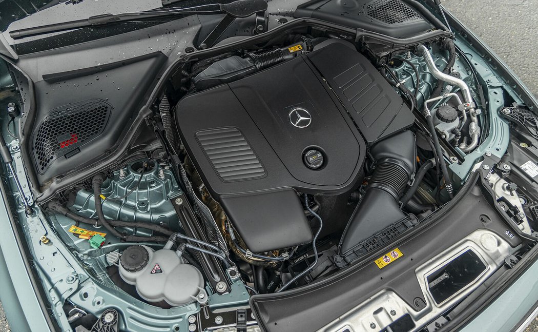 Mercedes-Benz třídy E 400 e 4Matic