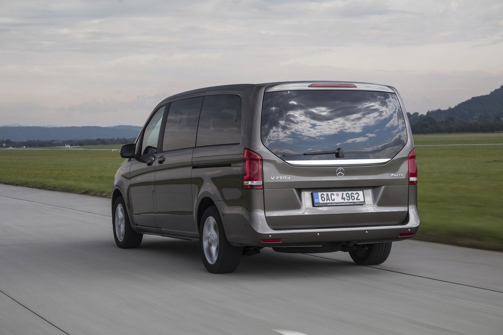 Mercedes-Benz třídy V 250d/140 kW 4Matic L