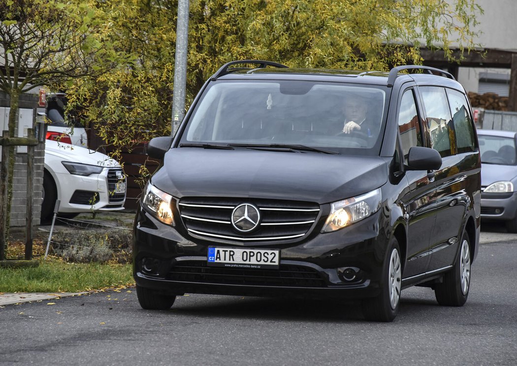 Pohřební vůz Mercedes-Benz Vito