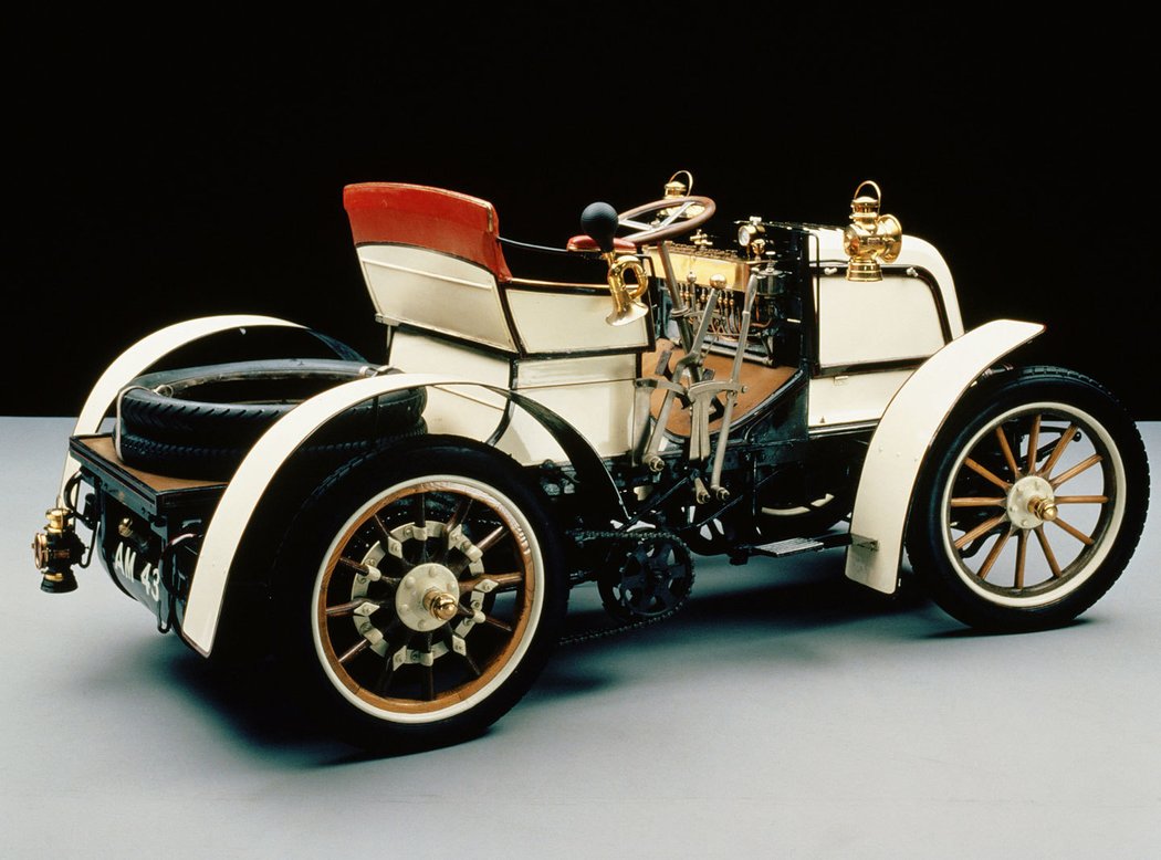 1898 Daimler 8 hp &#34;Phoenix&#34;  Phaeton